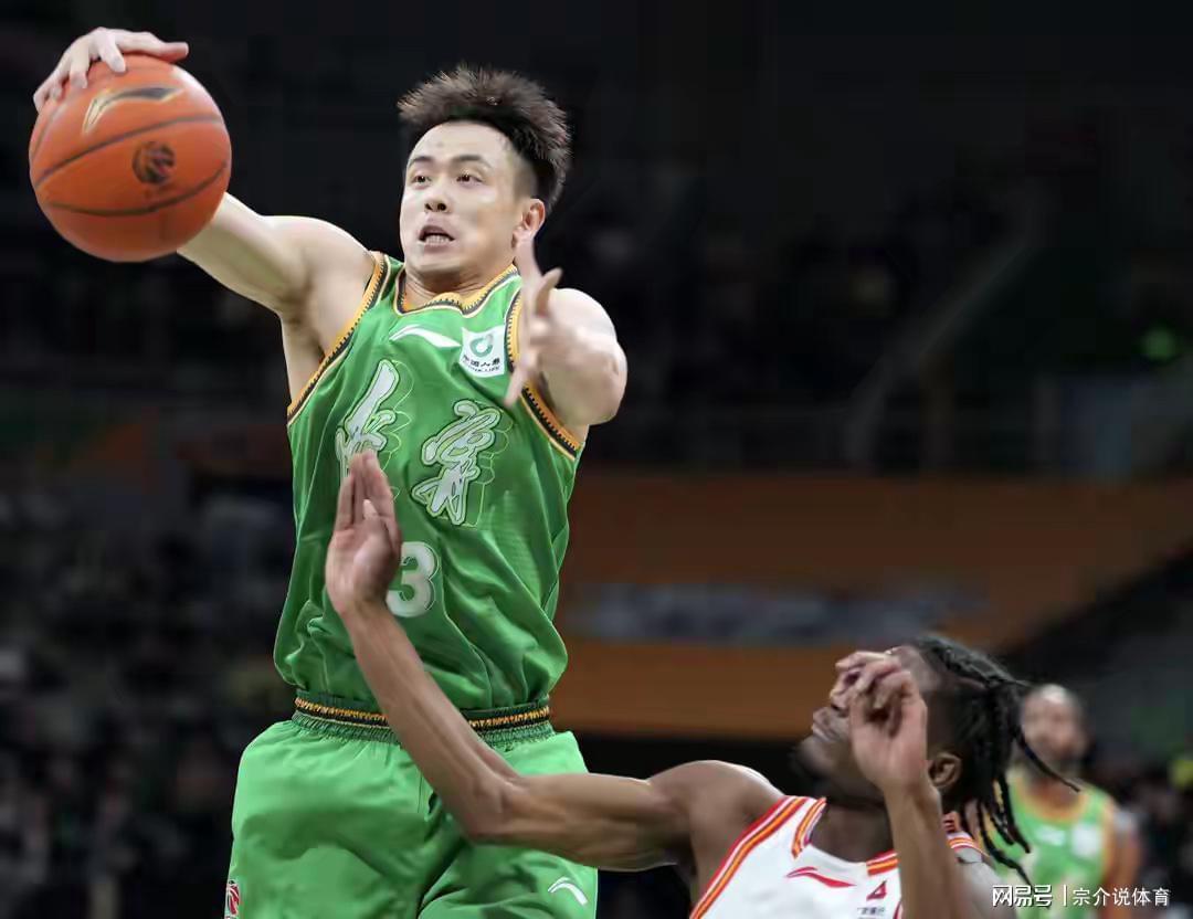 开云下载-辽宁队惨败,杨鸣下课,却收重大好消息